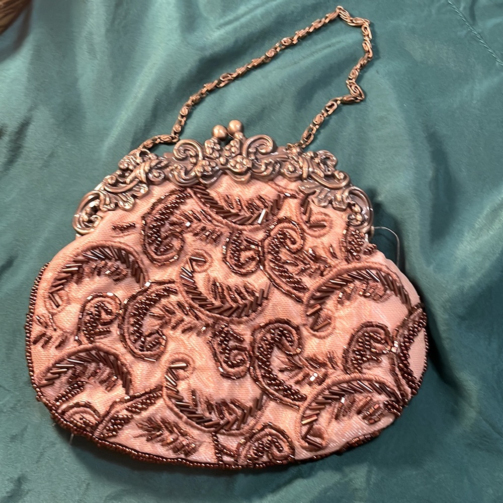 Vintage beaded wristlet/ clutch